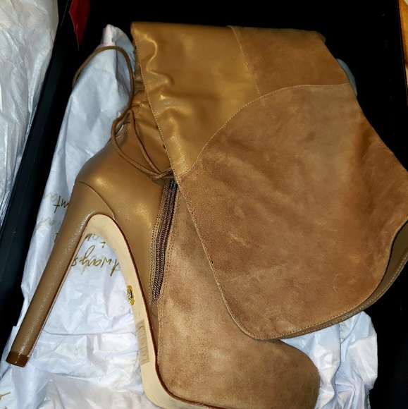 Brand new Bebe Danica over the knee boots sz 9 tan - Picture 6 of 8